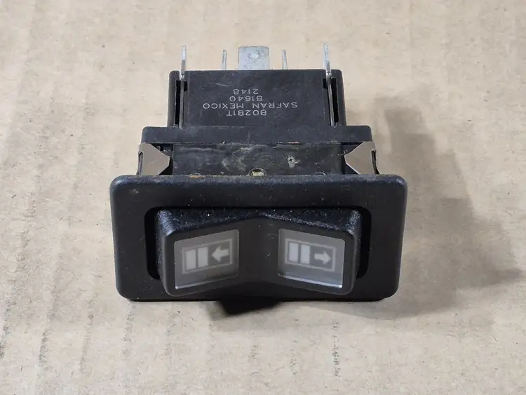 New | in-Stock KOMATSU PC0490 Switchgears British Columbia CA | Lenmark #239842