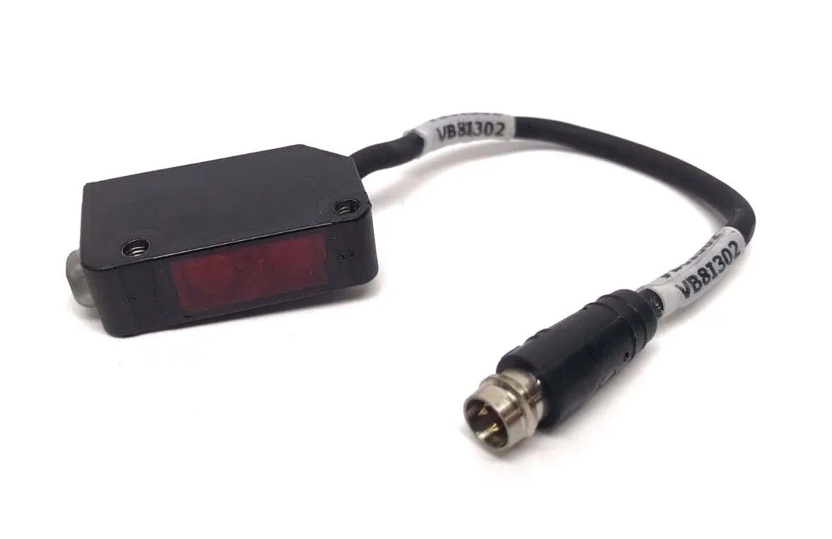 USED KEYENCE LASER SENSOR, BUILT IN AMPLIFIER, 12-24 VDC