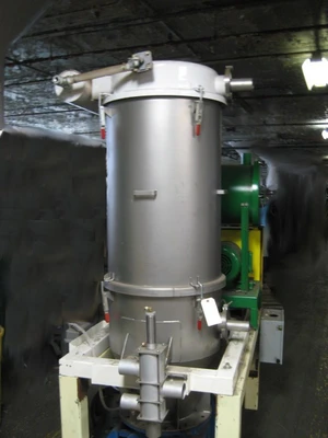 SPC7267  Dust Collector 4 sq.ft. Vac-U-Max reverse pulse jet dust collector 144 cfm, Positive Displacement fan