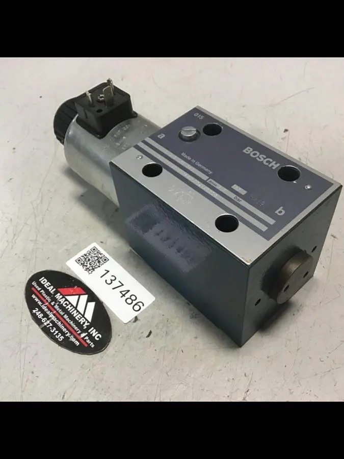 USED BOSCH 0 810 001 830