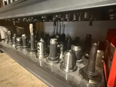 150PC CNC TOOLING LOT: CAT40/50, BT40/50, HSK63, COLLET, END MILL, SHRINK-FIT, BORING HEADS