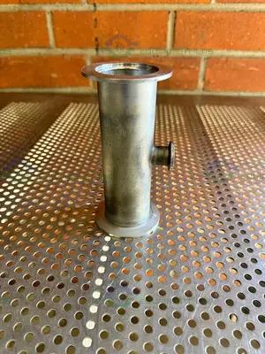 Used 3 WAY STAINLESS STEEL KF 50 TO KF 16/10 NIPPLE VACUUM FITTING Valves/Fittings California US | Equipment Lab #1317049