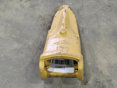 NEW CATERPILLAR 220-9092