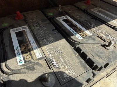 Used _UNKNOWN_ _UNKNOWN_ Batteries Indiana US | Miedema Asset Management Group #1414792