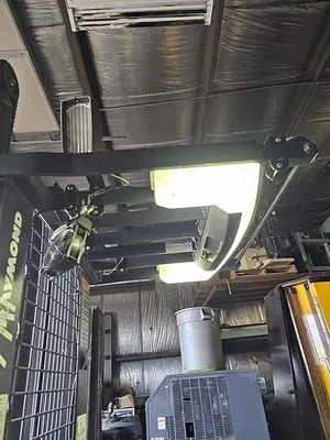 USED 2016 RAYMOND 560-OPC30TT