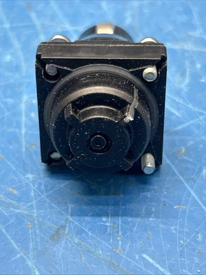 NEW TELEMECANIQUE SENSORS XCKL102H7