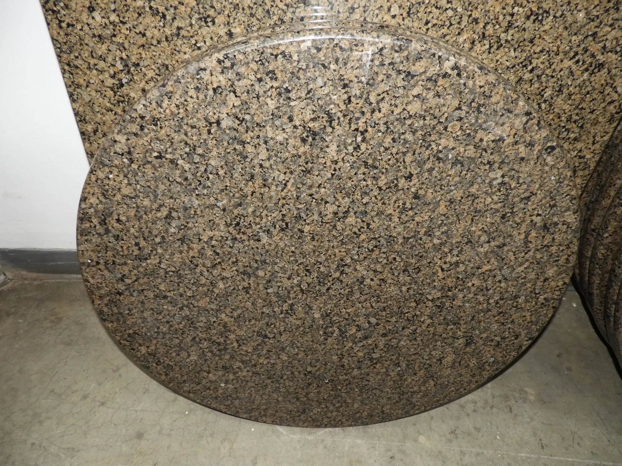 Used Falcon Restaurant Supply Used 30" Round Granite Dinning Table Top Food, Restaurant, & Bakery Parts & Accessories Illinois US | Falcon Restaurant Supply #1376521