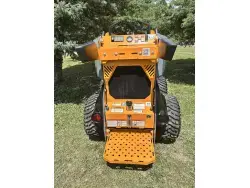 Used 2023 GIANT SK252D Compact Utility Loaders Pennsylvania US | Iron Exchange Equipment Solutions #1353831