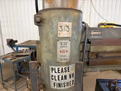 Used STAVELEY MACHINE TOOLS LTD. E32-MKII Radial Drills Ontario CA | Aucto #1308166