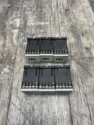 Siemens 3RH1140-1BB40 Electrical/PLC/Automation | ESS Industrial Equipment Sales (3)