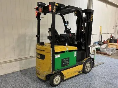 Used 2020 YALE ERC050VG Misc Forklifts Illinois US | Somerset Equipment Sales #1543009