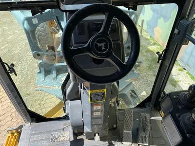 2015 John Deere 772GP