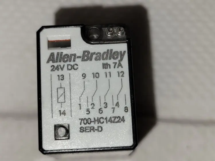Used Allen Bradley 700HC14Z24 Relays & Switches Arizona US | ASSET CONVERSION SPECIALISTS, INC. #307525