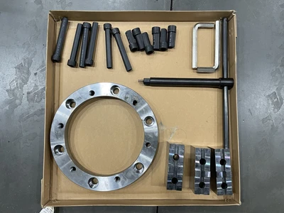 Samchully 24″ Three Jaw Scroll Chuck, 10.8″ Bore – NEW