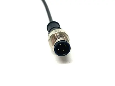 USED BANNER ENGINEERING WORLD-BEAM PHOTOELECTRIC SENSOR, ADJUSTABLE FIELD