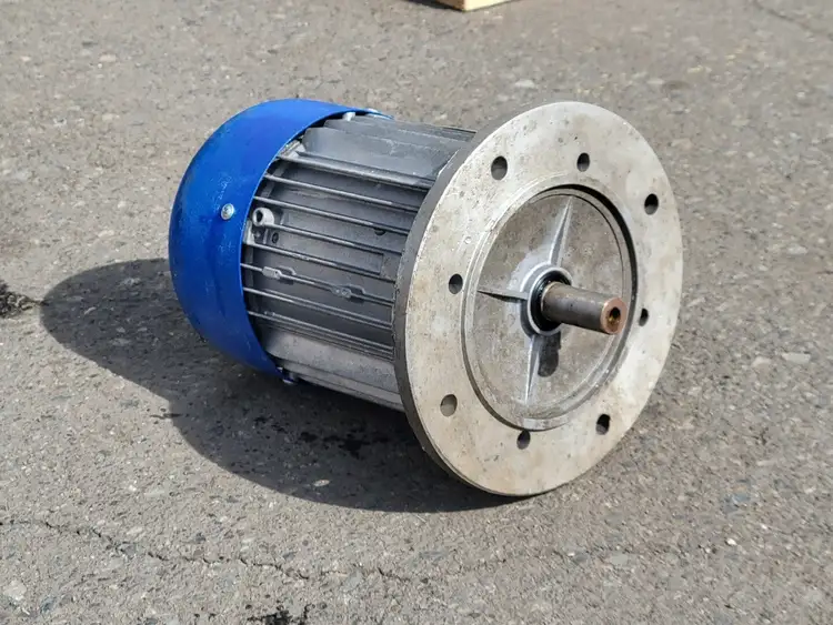 Used MOTORI ELETTRICI 80B/2 Motors (misc) British Columbia CA | Lenmark #247514