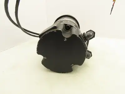 Kollmorgen TT-4205-4020-C DC Servo Motor 2600RPM 24VDC 42FT-LBS Tach 19V