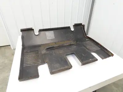 Yale Hood Plastic Cover Removed From ESC030FAN36TE094 Stand On Forklift