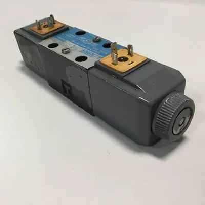 USED VICKERS DG4V-3-6C-M-U-HL7-60