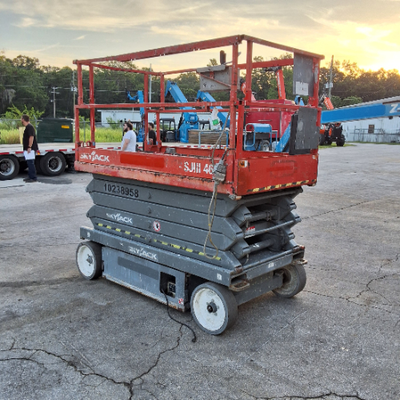 USED 2014 Skyjack SJ4632