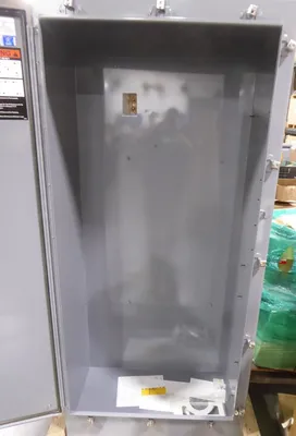 Hubbell / Kohler HFWS40050156 N4 Free Standing Enclosure 76x35x19 GM102696 New