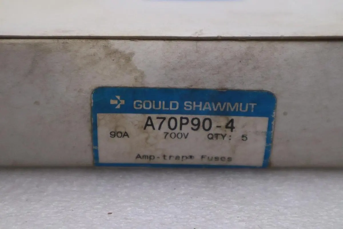 BOX OF 5 - Ferraz Shawmut A70P90-4 Fuse 90A/700VAC 650VDC - STOCK GF324A