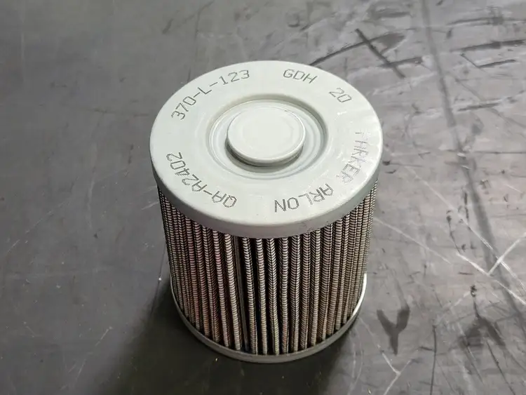 New | in-Stock PARKER 370L123A Parts (Hydraulics and Pneumatics) British Columbia CA | Lenmark #265812