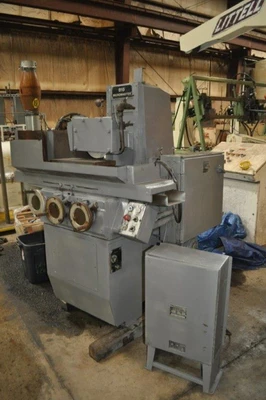USED 1977 BROWN & SHARPE 818