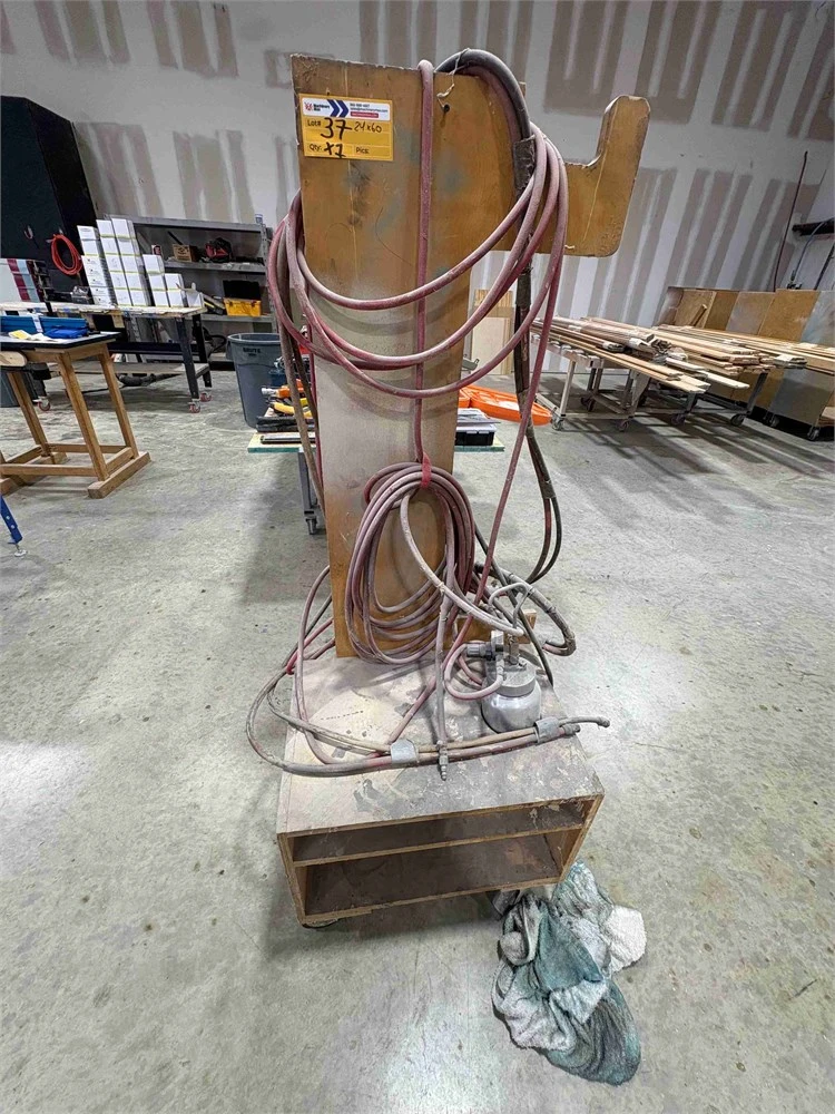 Used BINKS _UNKNOWN_ Spray Machines Texas US | MachineryMax #1322602