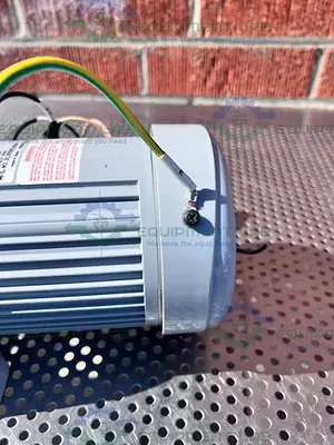 USED NISSEI CORP GTR G3LM-28-60T040WX INDUCTION MOTOR 3 PH, 400W, 4P, RATIO 60:1