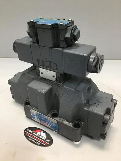 Used VICKERS DG4V-3S-6C-M-FW-B5-60 Valves/Fittings Michigan US | Ideal Machinery #698299