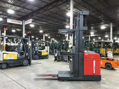 USED 2018 RAYMOND 560-OPC30TT