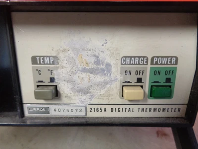 USED FLUKE 2165A
