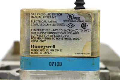 USED HONEYWELL V4055D 1001