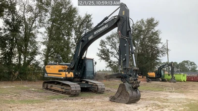 Used 2022 HYUNDAI HX300AL Crawler Excavators North Carolina US | National Equipment Dealers #1422475