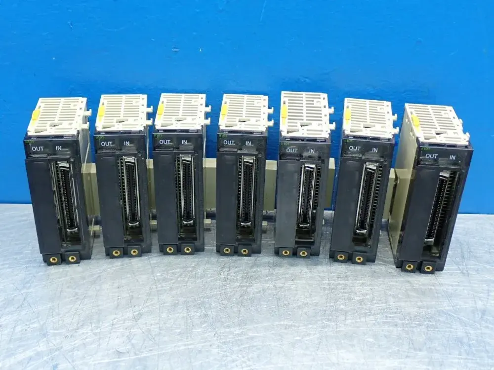 Used OMRON CJ1WII101 Interface Monitors | HGR 24 #752955