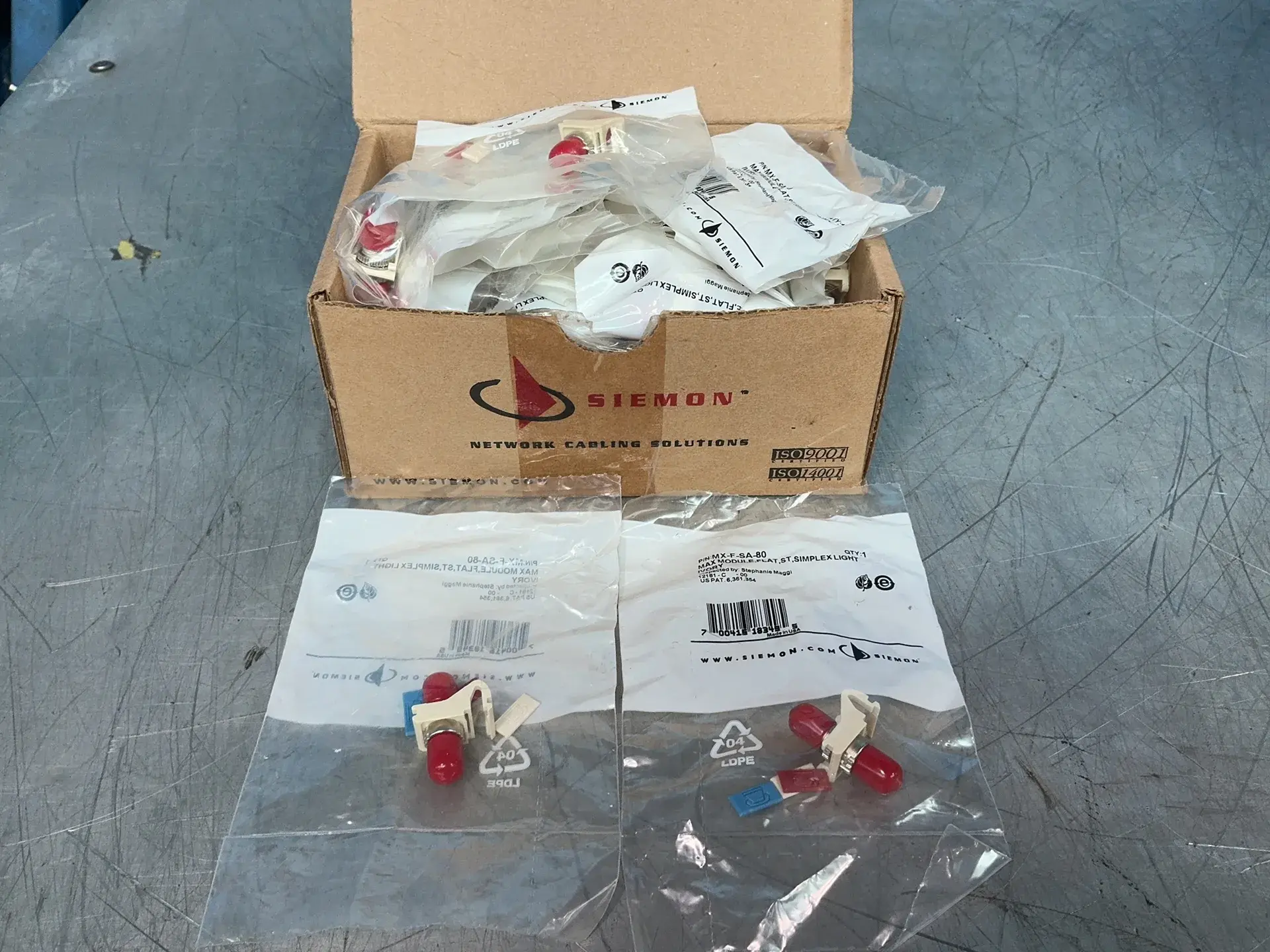Used SIEMON MXFSA80 Misc Electrical & Power Parts Ohio US | HGR 24 #1463445