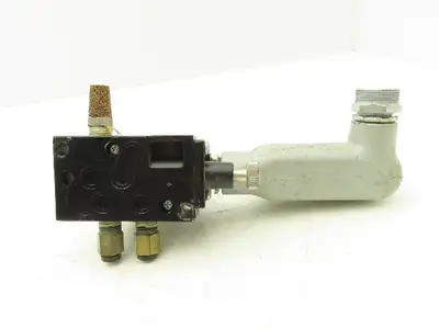 Parker GG20025B22M05 Pneumatic Solenoid Control Valve 24VDC 1/4" NPT