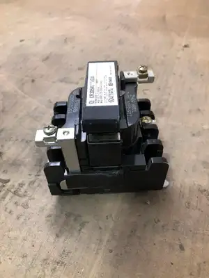 GE CR305KO**ADA Size 1 30A Contactor 600VAC 115-120V ; 110V 50/60Hz Coil