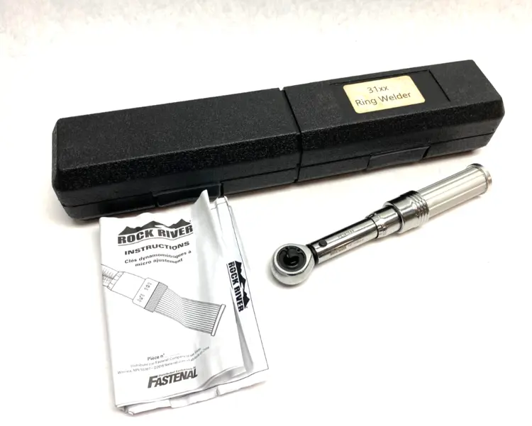 Used FASTENAL, ROCK RIVER 1/4" DRIVE 7.200" OAL TORQUE WRENCH 2.5 IN-LB Power & Hand Tools (Misc) | Maverick Industrial Sales #1121451