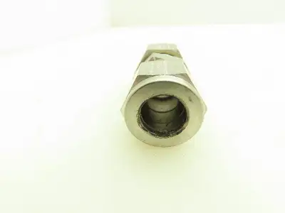 Tylok SS-8-DU Double Ferrule Union 1/2 " Tube 316 Stainless Lot Of 6
