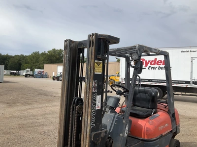 Used TOYOTA 42-6FGU25 Internal Combustion Forklifts: Pneumatic Tire Michigan US | Miedema Asset Management Group #1461582