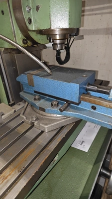 ACIERA Universal Mill, in very good used condition