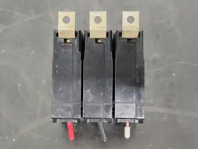 Used CUTLER-HAMMER BAB3030H Switchgears British Columbia CA | Lenmark #243364