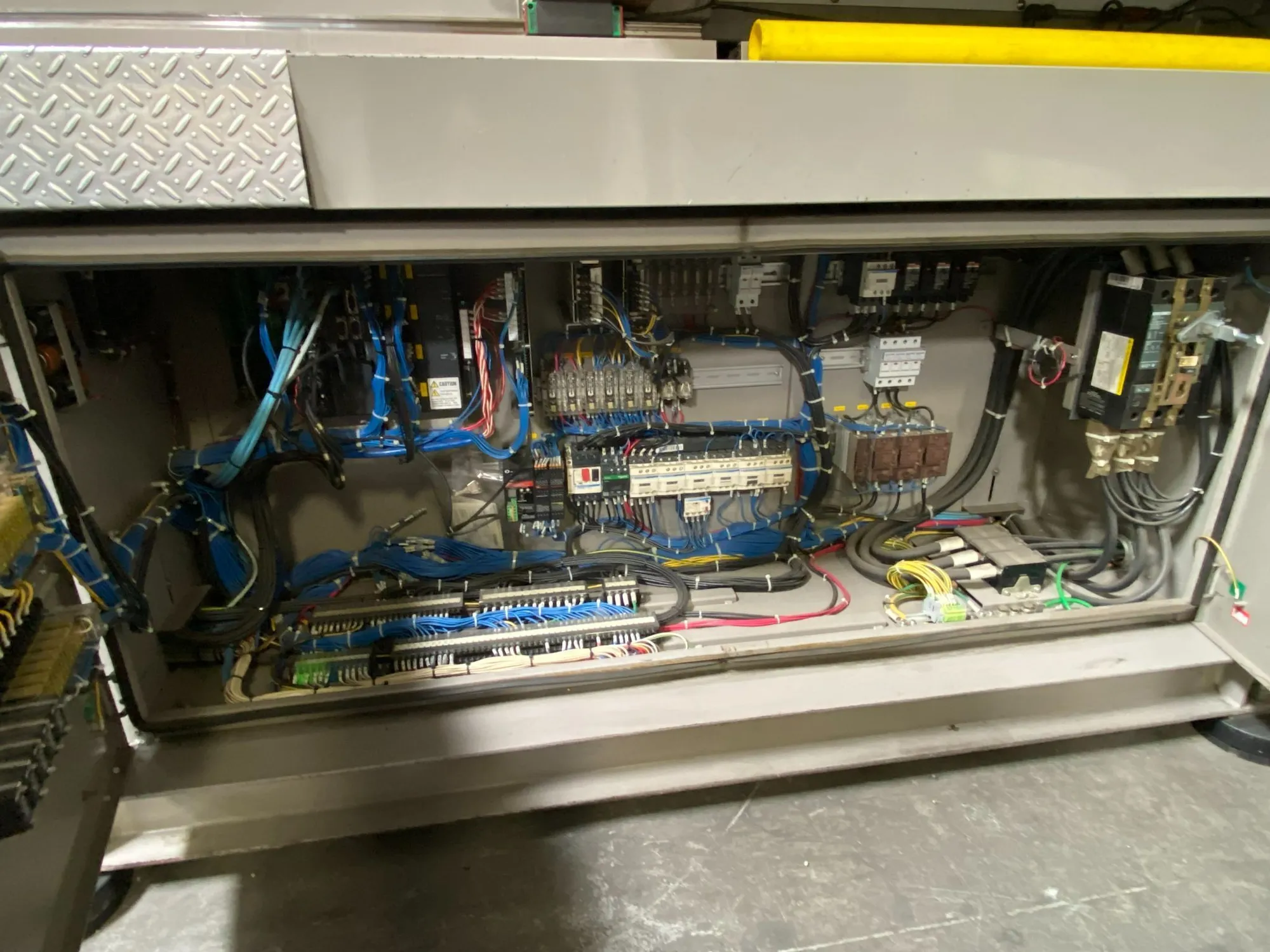 USED 2009 TOSHIBA EC240NIIV30-8B Injection Molding Machines