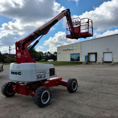 USED 2022 MEC 34J