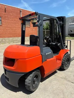 Used 2013 TOYOTA 7FDU35 Misc Forklifts Texas US | 4K Lift Co #1503030