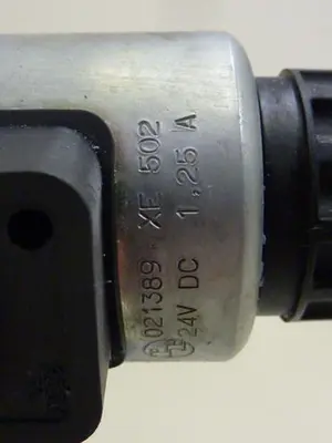 USED REXROTH Z4WE6E12731/EG24N9K4