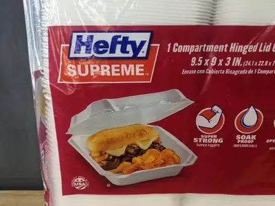 Hefty Supreme 1 Compartment Hinged Lid Containers, 125 count - Brand New