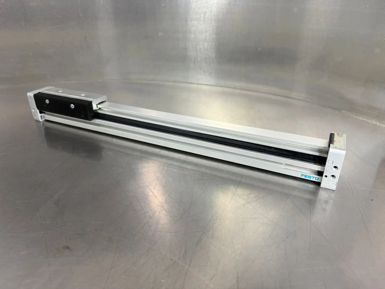 Festo DGC-18-320-G-PPV-A 532446J560 (2.6.5)